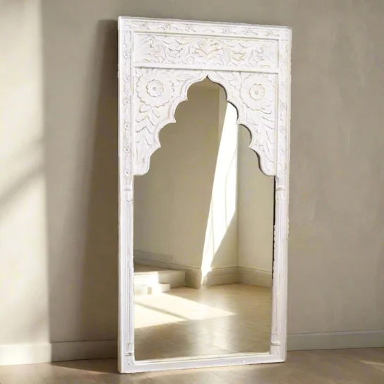 The Craftology White Indian Arch Mirror